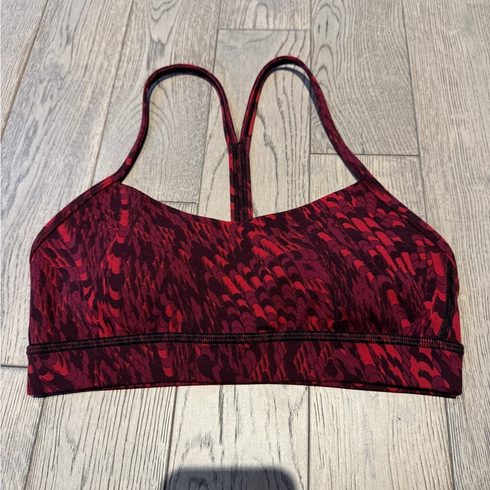 Lululemon Flow Y Bra Nulu Size 4